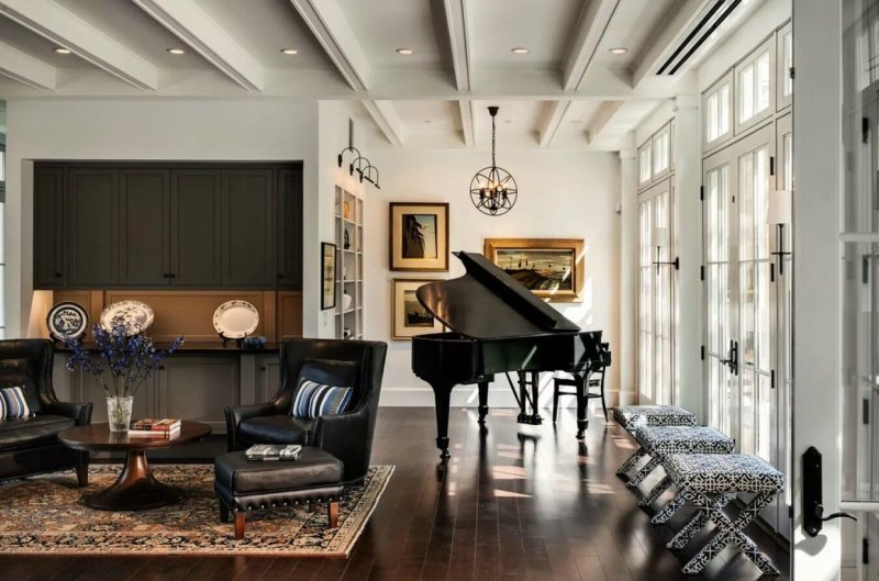 Grand piano living room