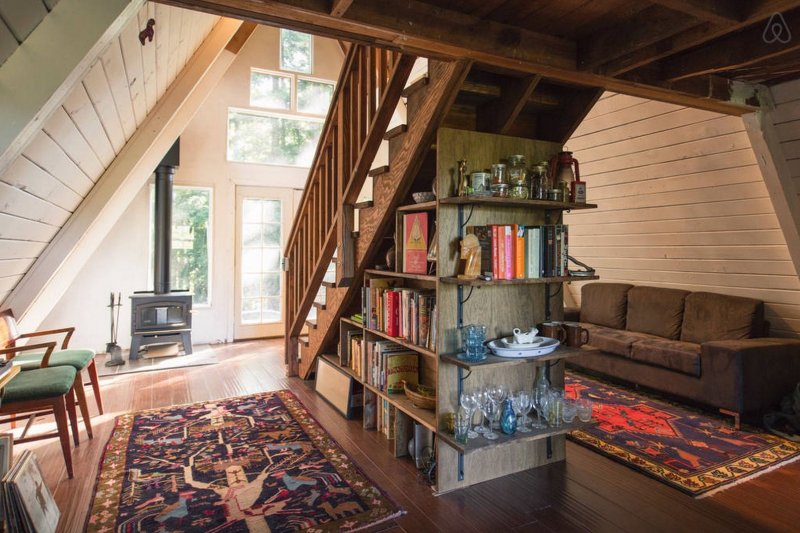 A frame house эндрю геллер