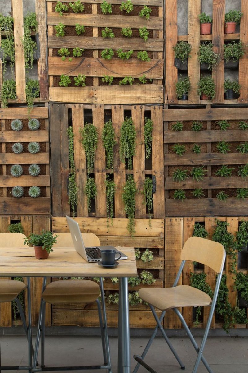 Garden vertical