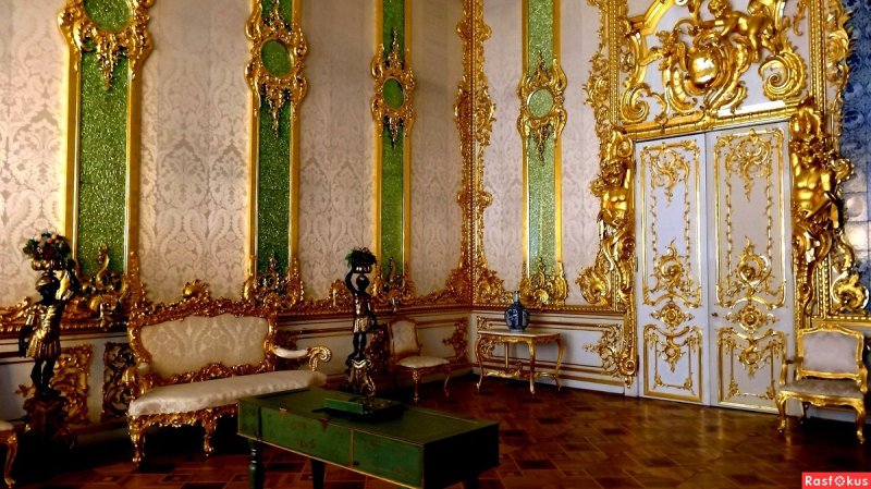 Екатерининский дворец в царском селе