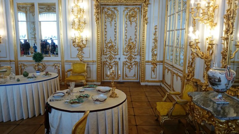 Екатерининский дворец в санкт петербурге