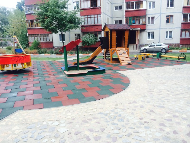 Резиновая плитка