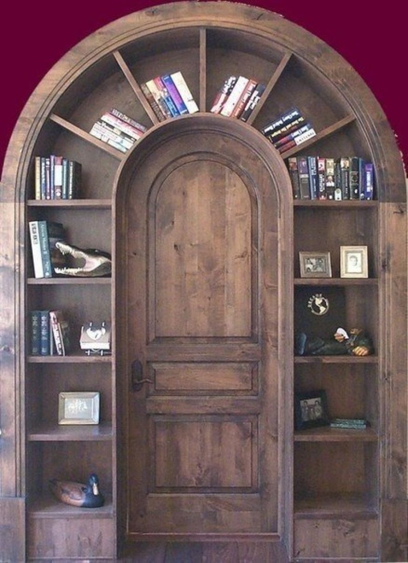 Книжные шкафы