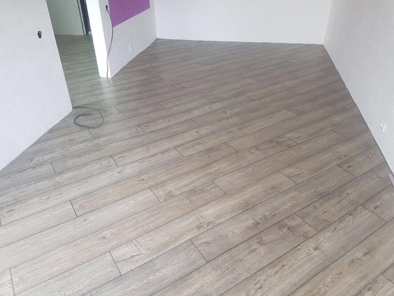 Укладка ламината с фаской