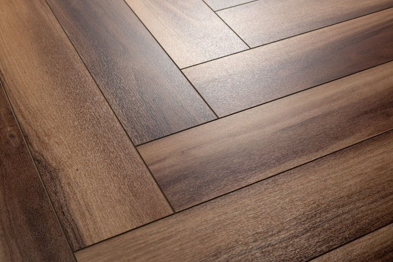Виниловый ламинат aquafloor parquet plus