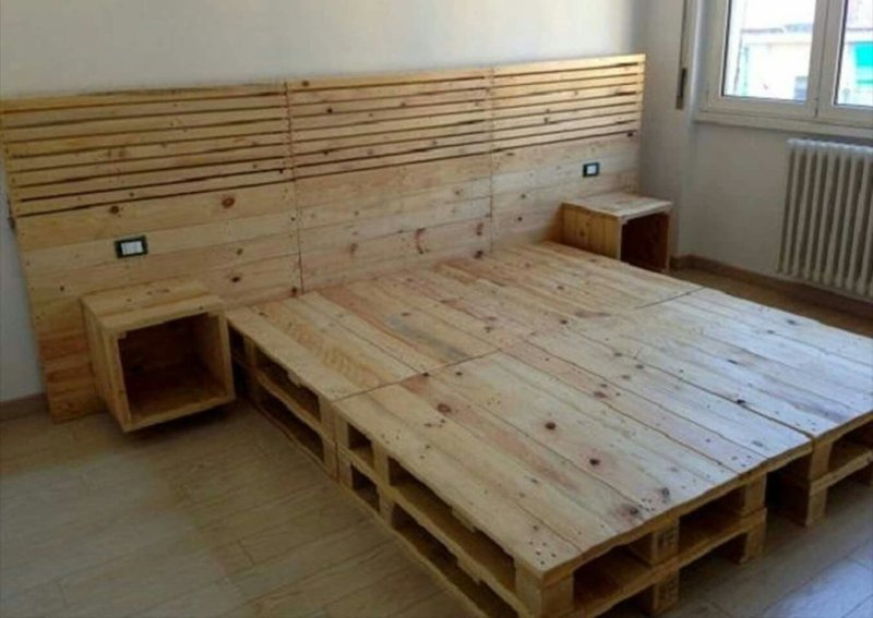 Кровати из поддонов