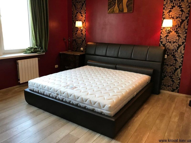 Кровати двуспальные с мягким изголовьем
