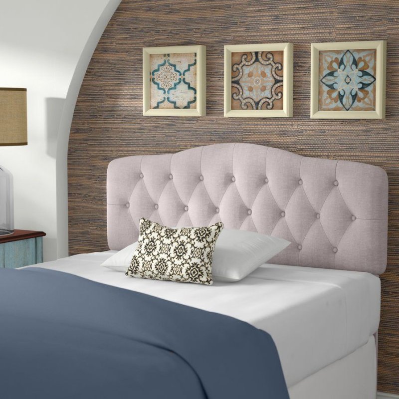 Кровать tufted headboard