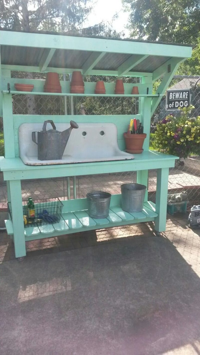 Potting bench