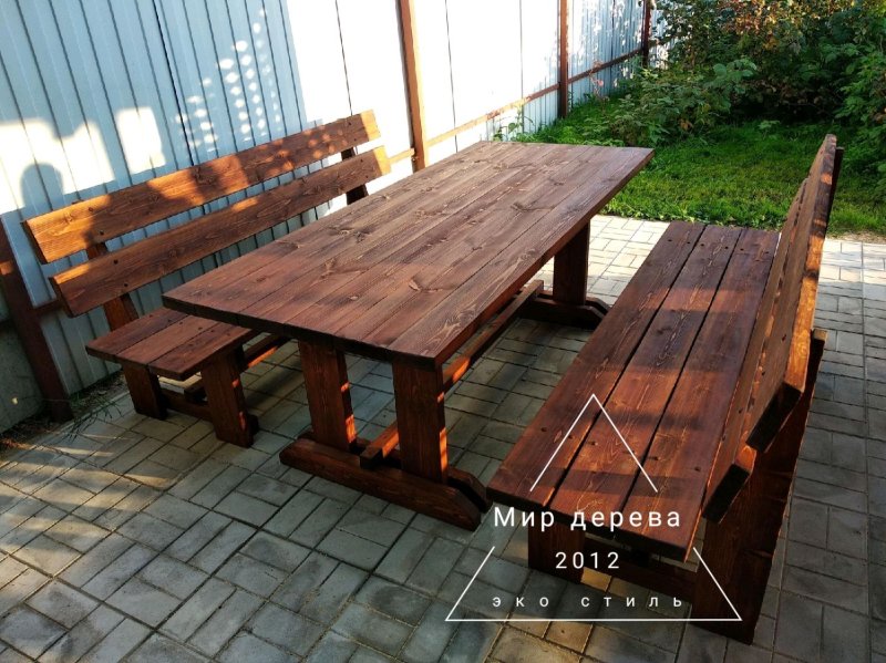 Стол и скамейки для беседки из дерева
