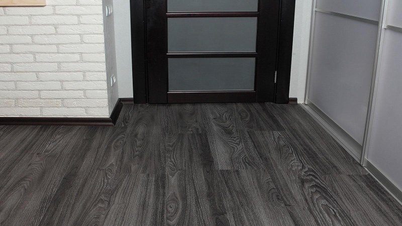 Кварцвиниловая плитка decoria mild tile дуб велье