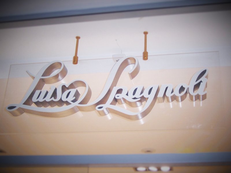 Luisa spagnoli логотип