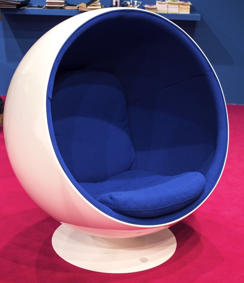 Кресло eero ball chair