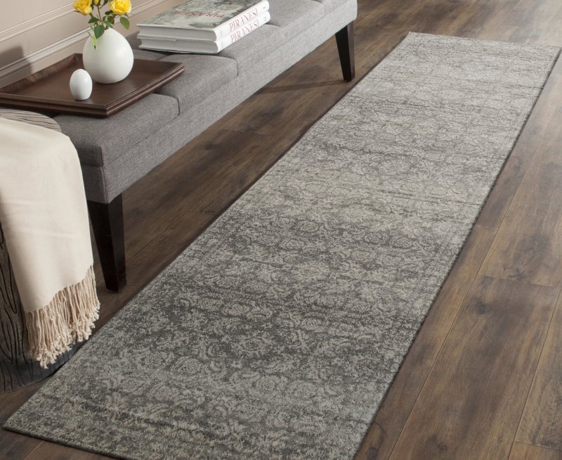Runner rug