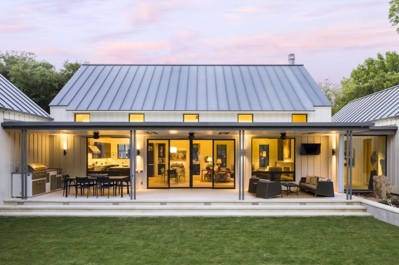 Modern farmhouse