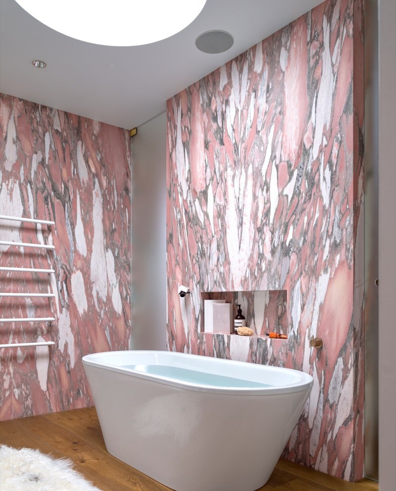 Pink onyx мрамор