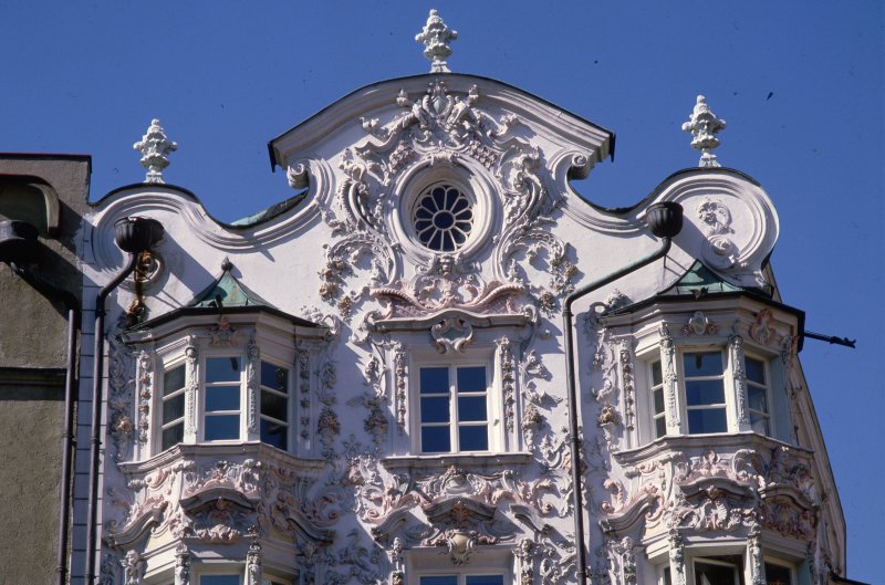 Дом хельблингхаус в инсбруке