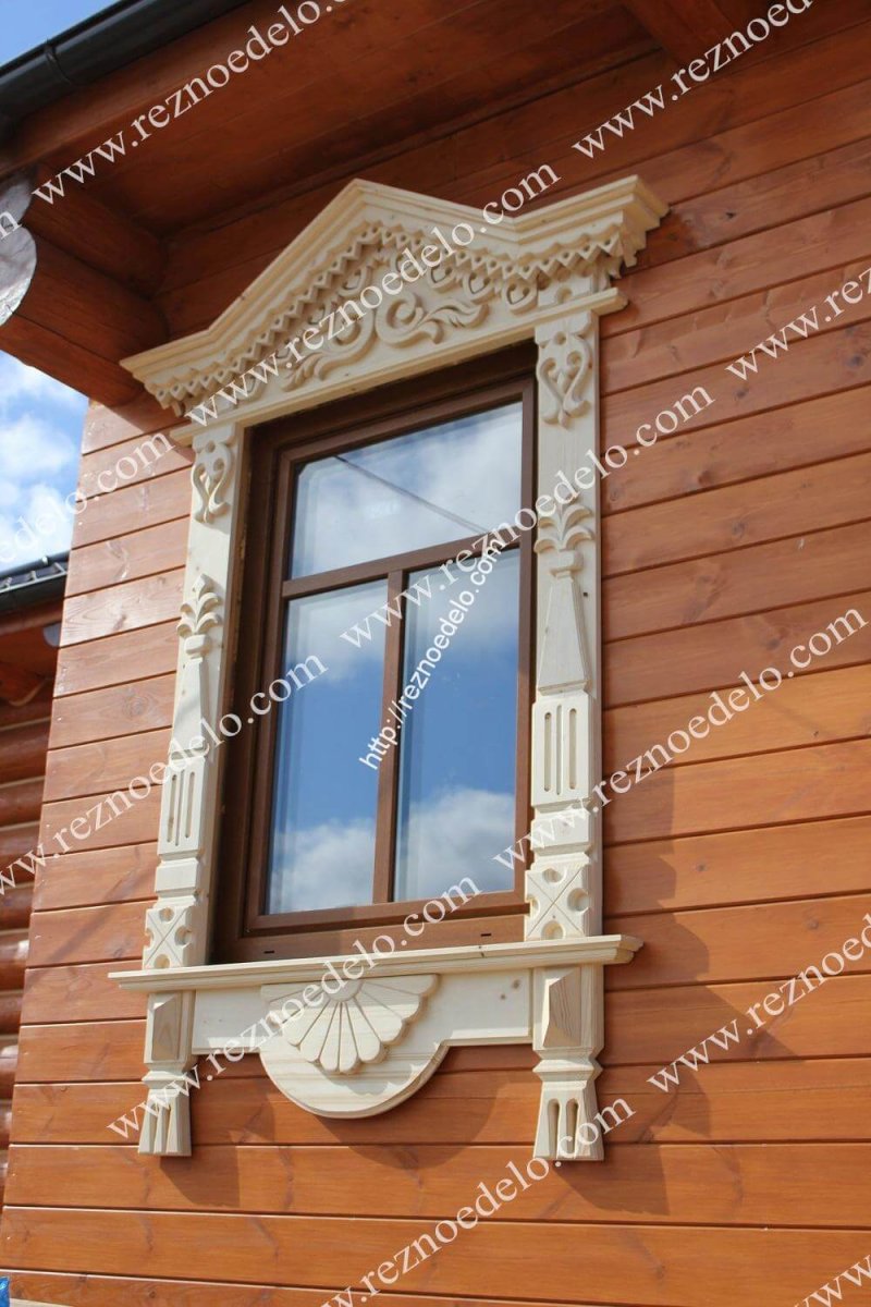 Наличники на окна в деревянном доме