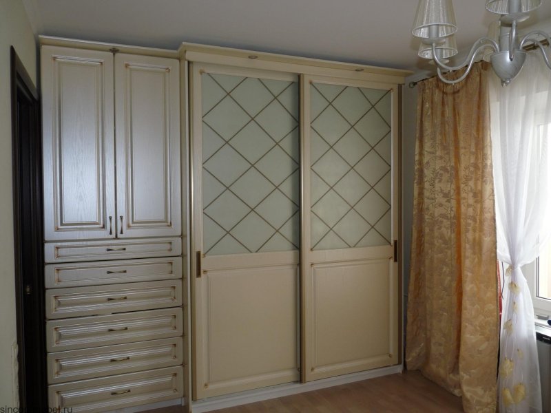 Шкаф купе классика