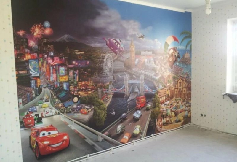 Фотообои тачки в интерьере детской
