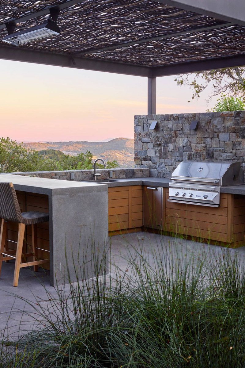 Outdoor kitchen design