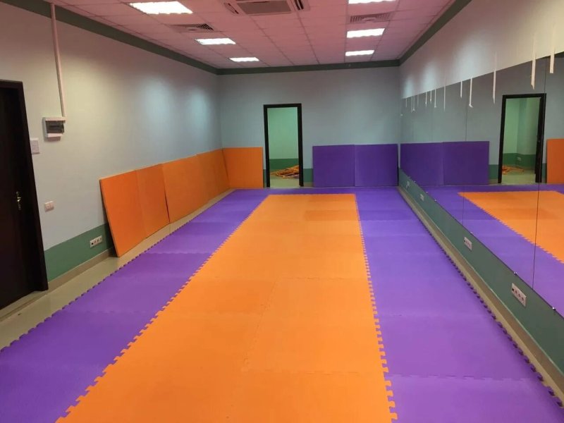 Спортивное покрытие для спортзала