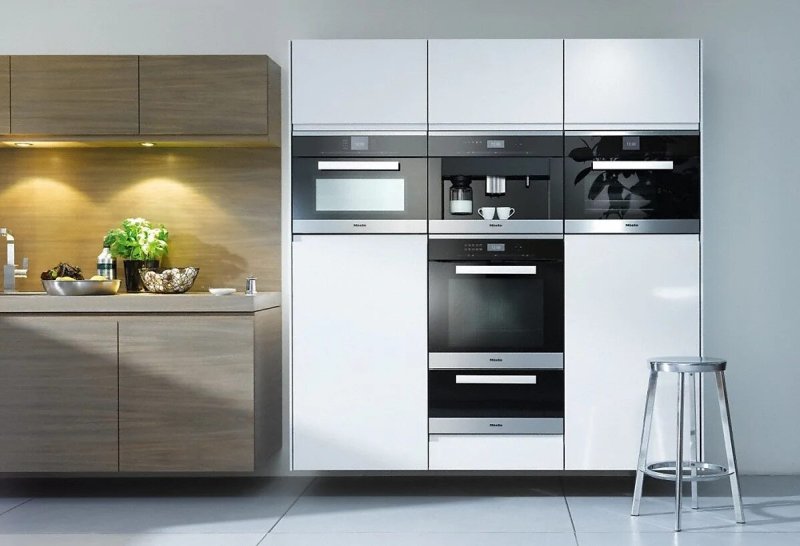 Встраиваемая кофемашина miele