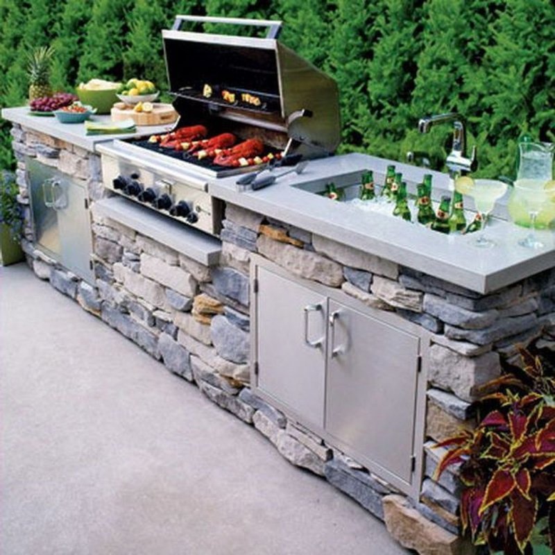 Outdoor kitchen design