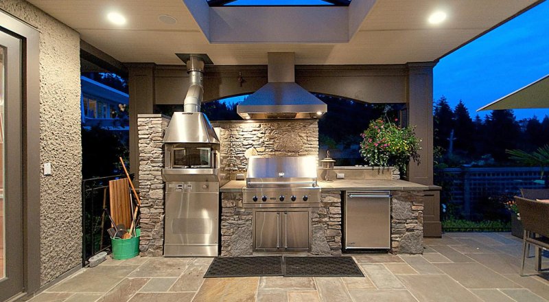 Outdoor kitchen design