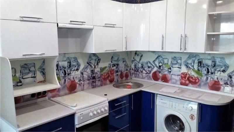 Синие кухни