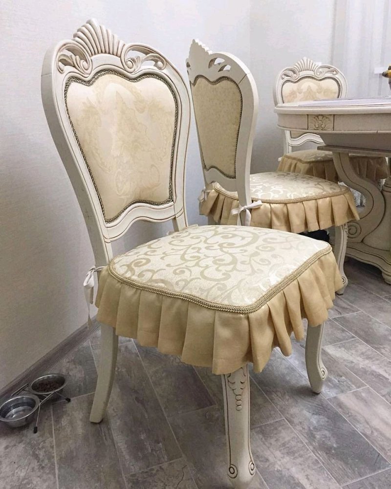 Стулья в классическом стиле