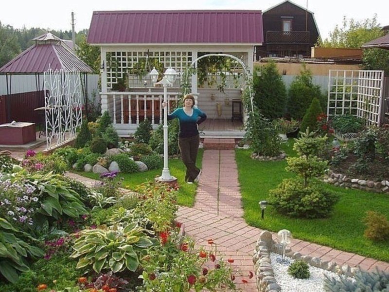 Красивая дача