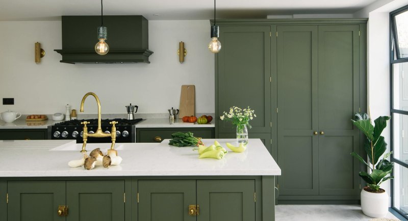 Кухня olive green