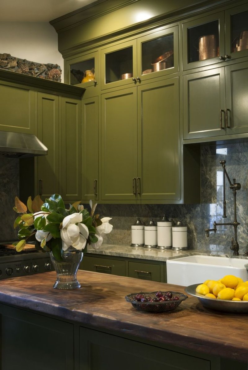 Кухня olive green