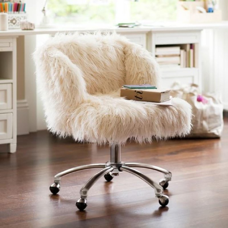 Кресло milk boucle chair