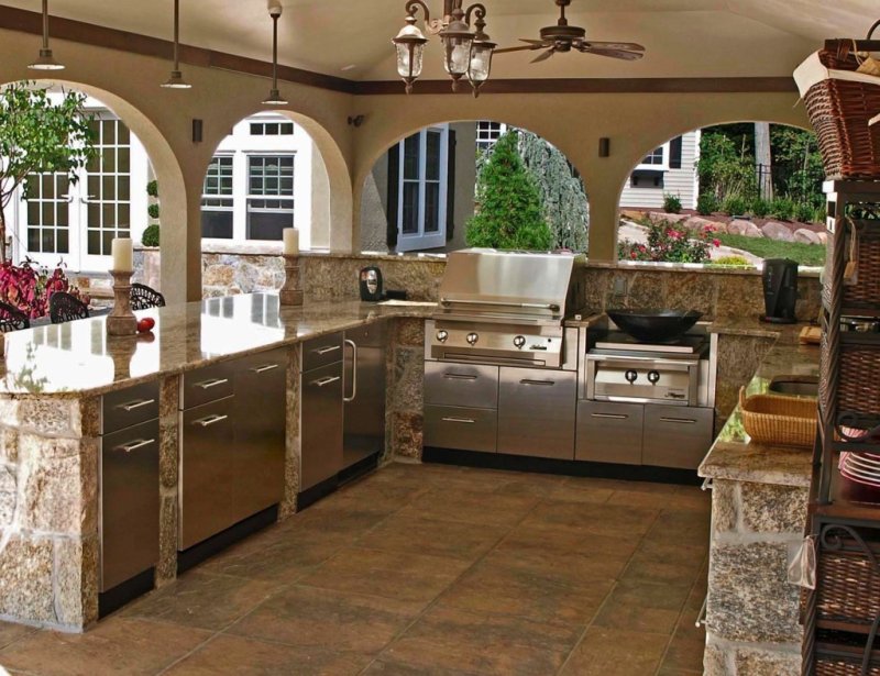 Outdoor kitchen design