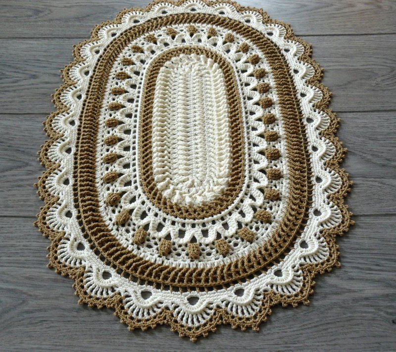 Овальный коврик крючком