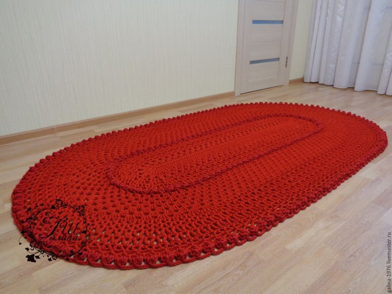 Овальный коврик крючком