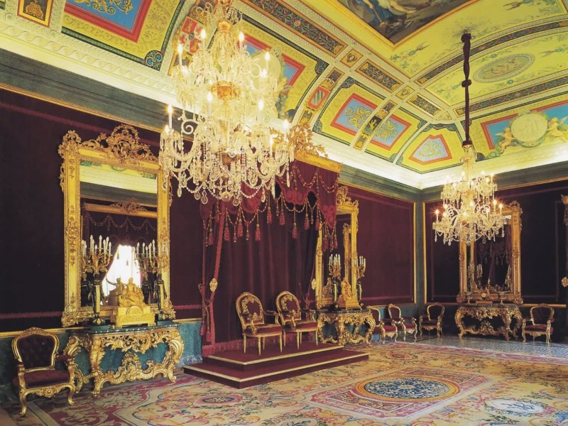 Королевский дворец в мадриде испания