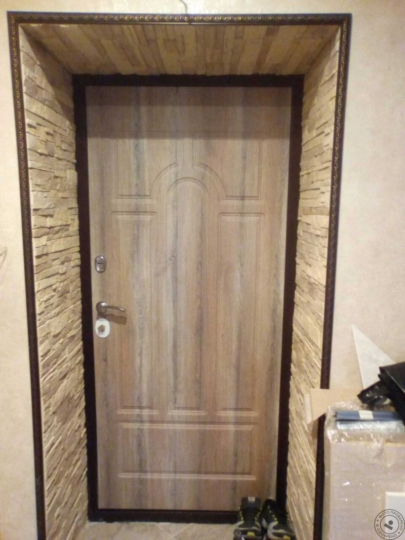 Откос входной двери