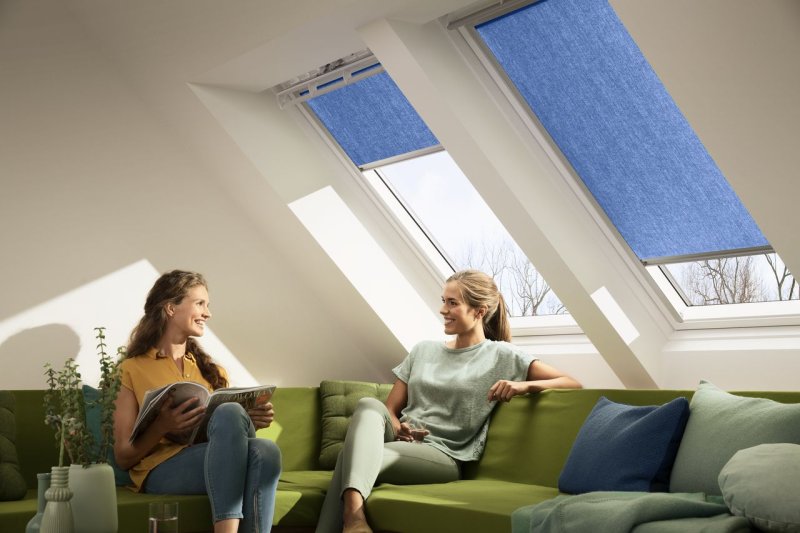 Штора для мансардных окон velux