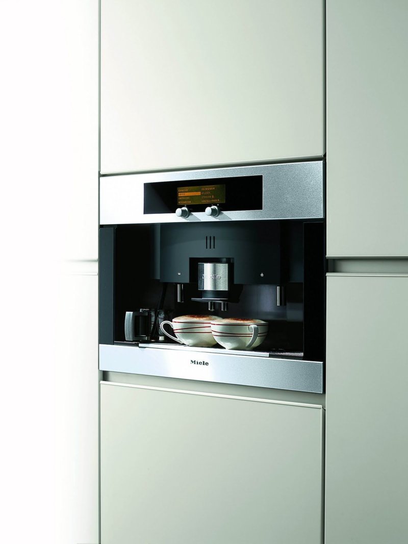 Встраиваемая кофемашина miele