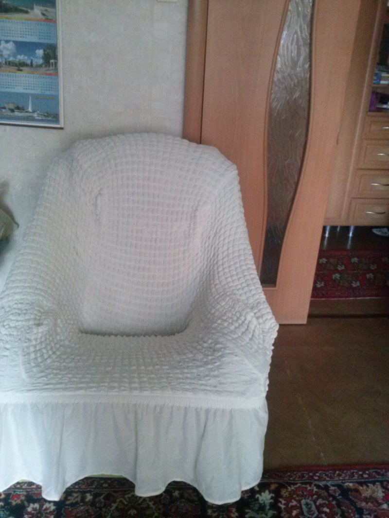 Чехлы на диван и кресла