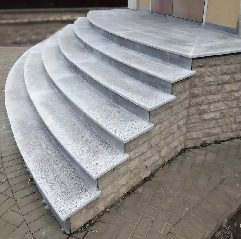 Мансуровский гранит ступени