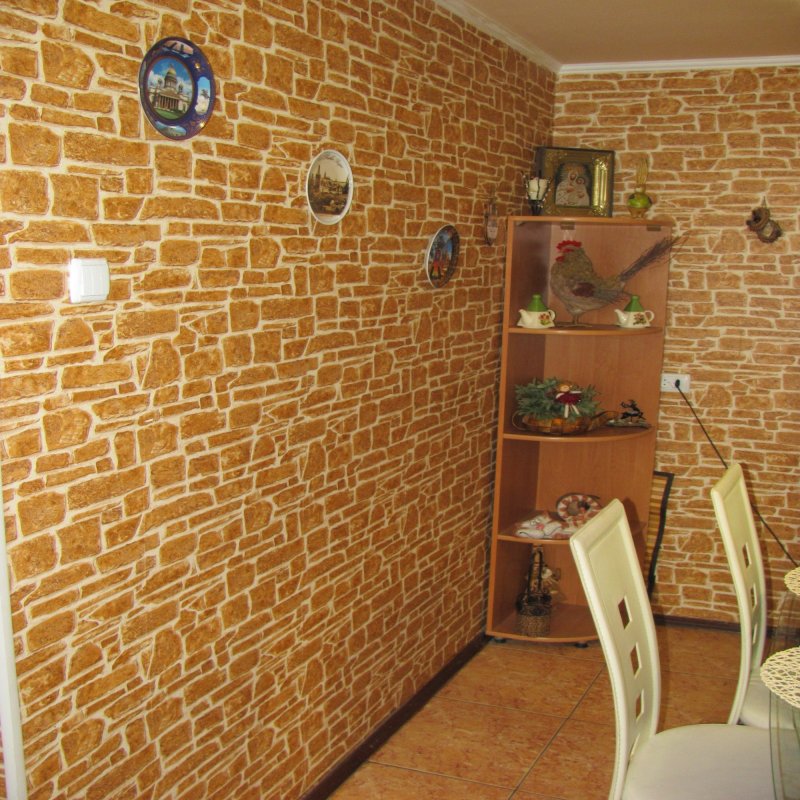 Отделка кухни декоративным камнем