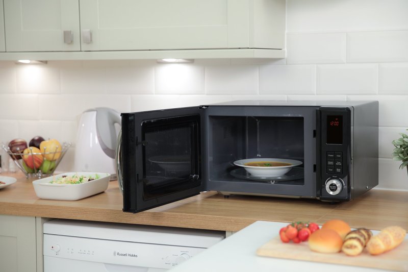 Microwave oven