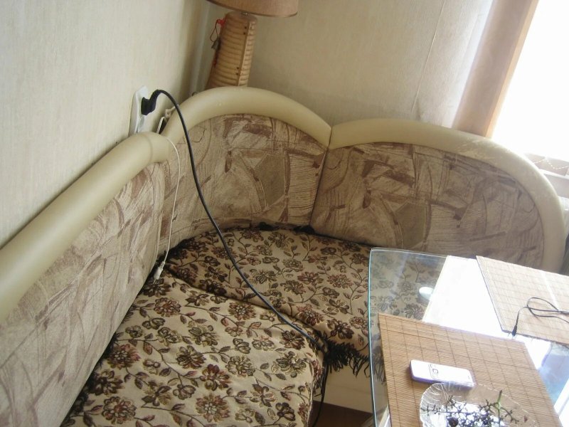 Кухонные угловые диваны