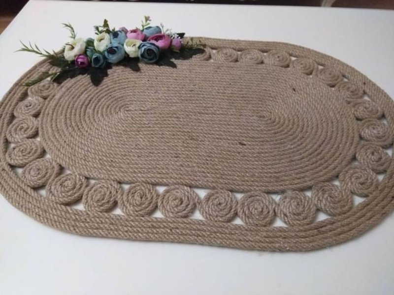 Коврик из джута крючком