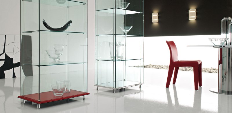 Cattelan italia витрина