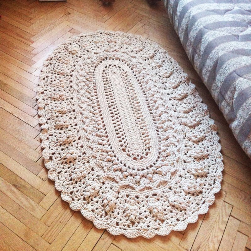 Овальный коврик крючком